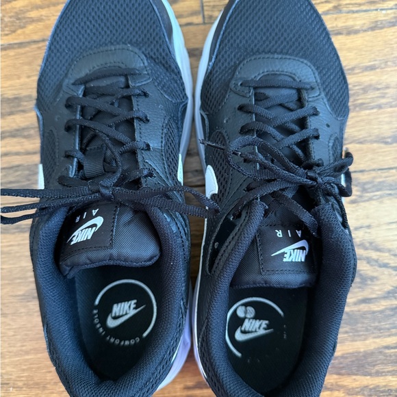 Nike Air Max SC Sneaker | Women 10 | Black & White - Picture 8 of 9